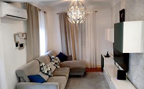 Memo Moscavide Guest House